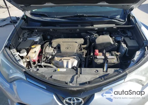 2016 Toyota Rav4 Le z USA, uszkodzony, nr VIN 2T3ZFREV2GW301986